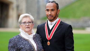 Lewis Hamilton cambiar¨¢ legalmente su nombre