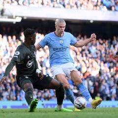 Haaland no falla y el City es líder