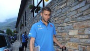 Planes quiere al mediocentro del Espanyol Cristian Gómez