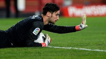 Sergio Rico.