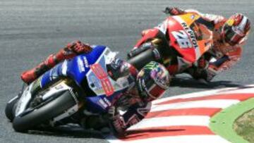 Lorenzo se acerca a Pedrosa en el Mundial.