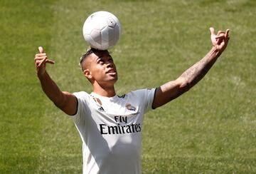 Mariano presentation at Real Madrid: photogallery