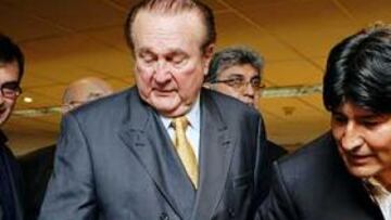 <b>CIERTO ACUERDO.</b> La FIFA ha terminado cediendo en parte para llegar a un acuerdo y ha accedido a subir la altitud mínima de 2.500 a 3.000 metros para los estadios en los que se disputen partidos internacionales.