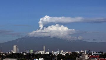 Popocatépetl emite 33 exhalaciones, un sismo y se encuentra en Amarillo Fase 2