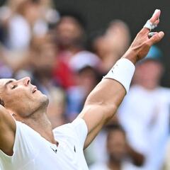 Nadal es más fuerte que el dolor