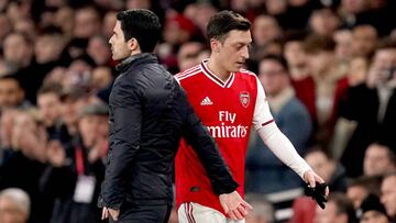 Arteta explica el ostracismo de Özil: "He sido justo con él"