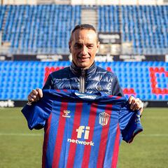 El Eldense elige a Oltra