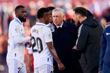 LaLiga denuncia racismo contra Vinicius en el Villamarín