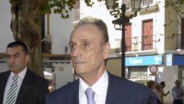 ESPERANZADO. La petición de la Fiscalía acerca a Lopera al Betis.