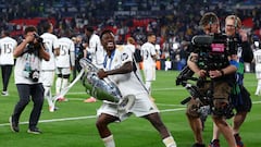 Second half goals from Carvajal and Vinicius saw Real Madrid claim their 15th European Cup. Dortmund will rue their missed chances in the first half.