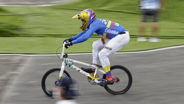 Mariana Pajón logró su tercera medalla olímpica (plata 2020) y es la única del país en conseguirlo. Ramírez repitió el bronce de Río 2016 y también hace historia.