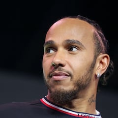 KTM reconoce “conversaciones muy interesantes” con Hamilton