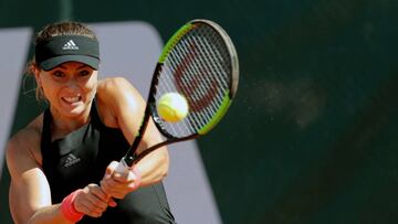  La tenista espa&ntilde;ola Paula Badosa durante su enfrentamiento en la segunda semifinal del BBVA Open Ciudad de Valencia 