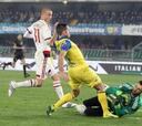 Milan no pudo en su visita al Chievo e igualó sin goles