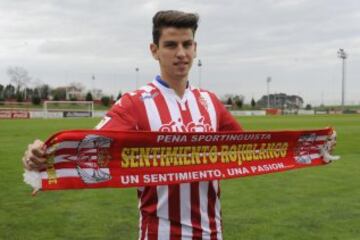  LICHNOVSKY nuevo fichaje del Sporting de Gijón procedente del Oporto