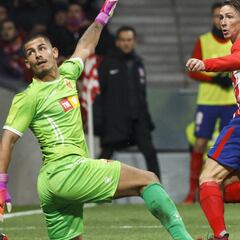 Fernando Torres se reivindica y se suma a la fiesta del gol