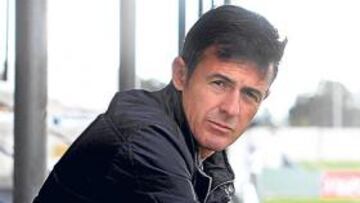 <b>EN LA GRADA. </b>Tanto Alcaraz como su amigo Oliva no podrán sentarse en el banquillo.