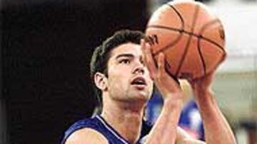 <b>EXITOSO DEBUT.</B> Jan Martín se estrenó en Vistalegre el martes ante el Trieste y el Estu ganó por 45 puntos.