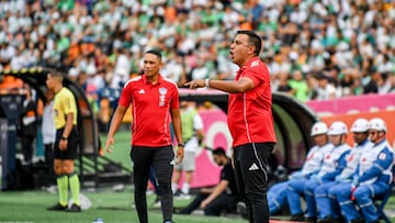 César Farías deja de ser el DT de Junior.