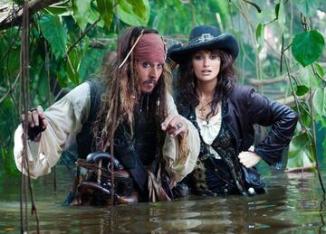 Piratas del Caribe En mareas misteriosas (2011)