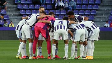 El Real Valladolid haciendo pi&ntilde;a.