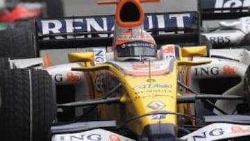 <b>¿NUEVO DESTINO? </b>Nelsinho está en entredicho en Renault.