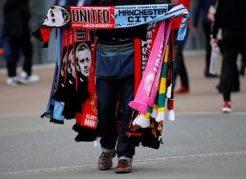 Manchester United y Manchester City se enfrentaron en la jornada por la Premier League. El partido terminó 2-0 a favor del equipo dirigido por Pep Guardiola. 