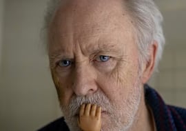 El thriller más perturbador de John Lithgow (‘Interstellar’) recomendado por Stephen King llega a streaming