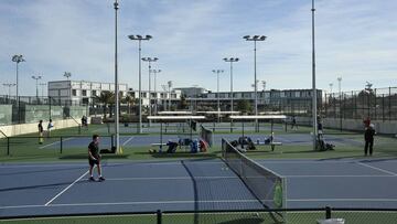 Imagen de las pistas de tenis de la Rafa Nadal Academy.