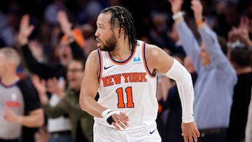 NEW YORK, NEW YORK - MAY 06: Jalen Brunson #11 of the New York Knicks looks on during the second half in Game One of the Eastern Conference Second Round Playoffs against the Indiana Pacers at Madison Square Garden on May 06, 2024 in New York City. NOTE TO USER: User expressly acknowledges and agrees that, by downloading and or using this photograph, User is consenting to the terms and conditions of the Getty Images License Agreement. Sarah Stier/Getty Images/AFP (Photo by Sarah Stier / GETTY IMAGES NORTH AMERICA / Getty Images via AFP)