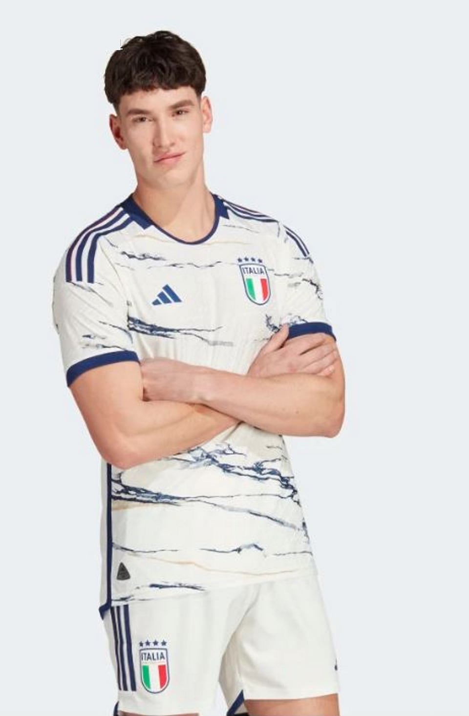 traje selección italiana