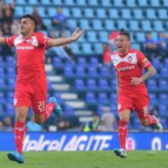 Triverio y Ríos clasifican a los Diablos y eliminan a la Máquina