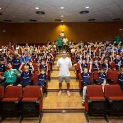 Alfon: “Estoy muy contento en Vigo y cuando se tenga que decidir se decidirá”