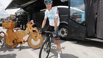 De la Cruz: "Froome no est¨¢ derrotado y vamos a luchar"