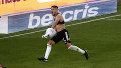 La marca de 22 años que Leonardo Gil igualó en el Superclásico