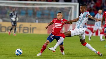 Medellín y América de Cali durante un partido por Liga BetPlay.