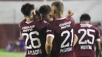 Lanús se recuperó esta noche de la caída el fin de semana pasado ante Boca Juniors y venció esta noche a Rosario Central por 2 a 0.