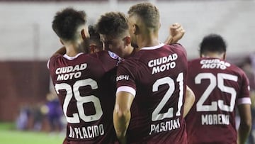 Lan&uacute;s se recuper&oacute; esta noche de la ca&iacute;da el fin de semana pasado ante Boca Juniors y venci&oacute; esta noche a Rosario Central por 2 a 0.