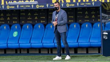 Diego Martínez afronta un duro calendario.