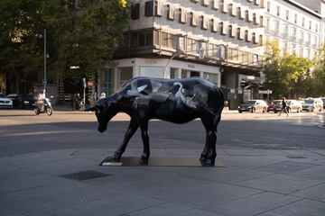 Las esculturas talladas a mano e ilustradas por diferentes artistas ya estn por las calles de Madrid. 