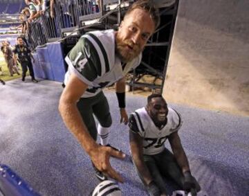 Y de ah¨ª hasta el final, poca historia tuvo el encuentro. La defensa Jet se volvi¨® a comer con patatas a los Colts y el ataque ampl¨ªo la diferencia al ya definitivo 20-7 con un field goal de 46 yardas de Nick Folk a un minuto para el final. Sobrados motivos de alegr¨ªa para los del r¨ªo Hudson, que se ponen 2-0 para empezar la temporada por primera vez desde 2011.