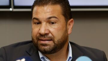 Juan Carlos Cordero durante la rueda de prensa de su renovación como director deportivo del Tenerife.