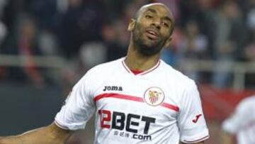 <b>CONTRATO.</b> Kanouté tiene todavía contrato con el Sevilla hasta 2012.