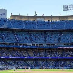 How many home runs were hit in the 2021 MLB playoffs? What’s the postseason record?