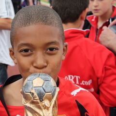 El 11 titular con los fichajes más caros de la historia