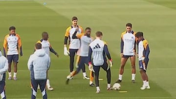 Endrick destroys Rüdiger with insane nutmeg in Real Madrid training