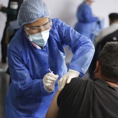 Puntos de vacunación en iglesias de Bogotá durante los días Santos