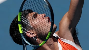 Spain's Carlos Alcaraz attends a practice session ahead of the 2026 Australian Open tennis tournament in Melbourne on January 17, 2026. (Photo by DAVID GRAY / AFP)