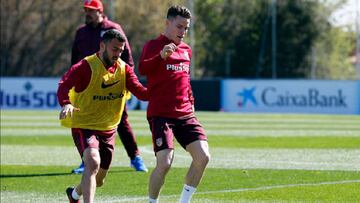 Gameiro en el entrenamiento.