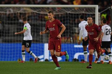 2-2. Gol de Dzeko.